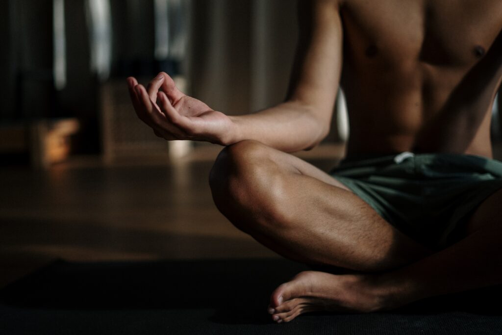 A prática da meditação é recomendada para quase todas as pessoas. Imagem: Pexels