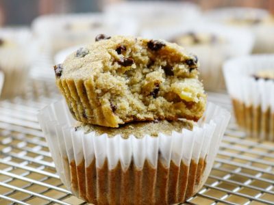 Cupcakes de Banana com Pedaços de Chocolate