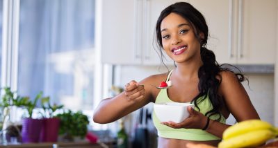 O que comer no pré-treino para ganhar massa muscular: suplementos e alimentação balanceada são combinação perfeita. Imagem: Pexels