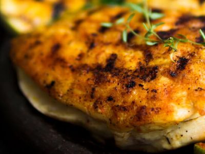 frango-grelhado-legumes_1200x406